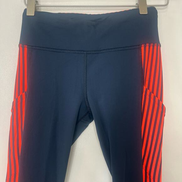 Lululemon Run: Get Up And Glow Tight in Inkwell/Classic Stripe Light Flare - 6 - Picture 6 of 10